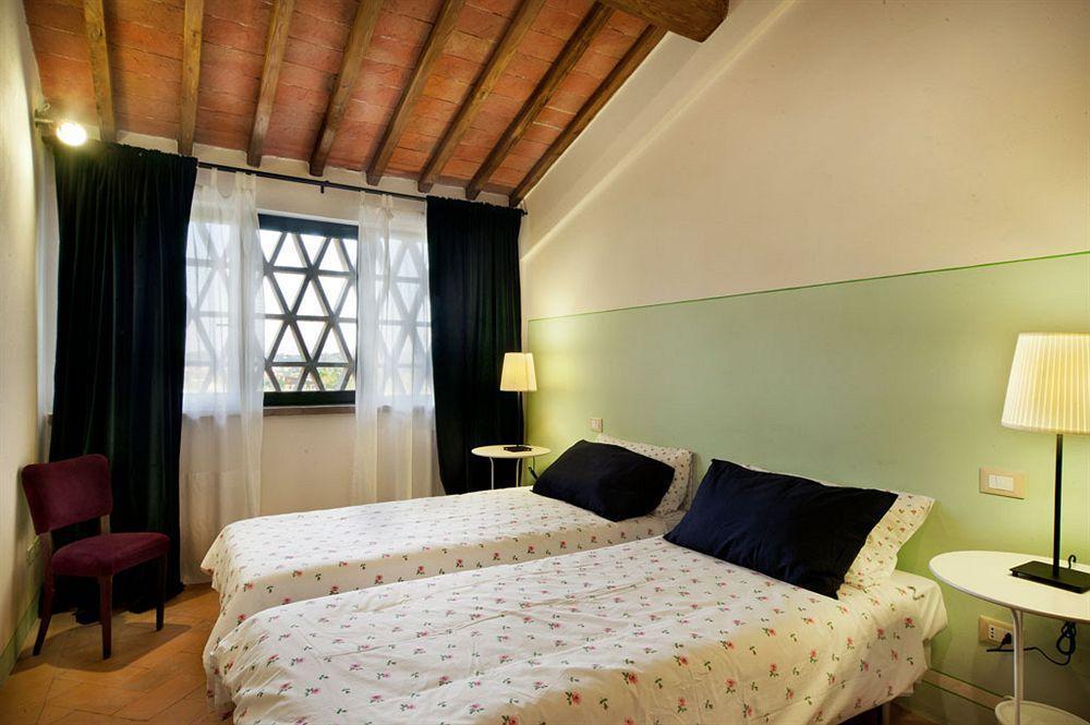 Bed and Breakfast Bosco Ai Marzi Poggibonsi Exterior foto