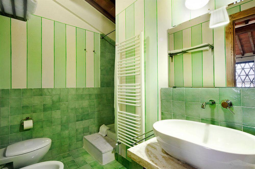 Bed and Breakfast Bosco Ai Marzi Poggibonsi Exterior foto